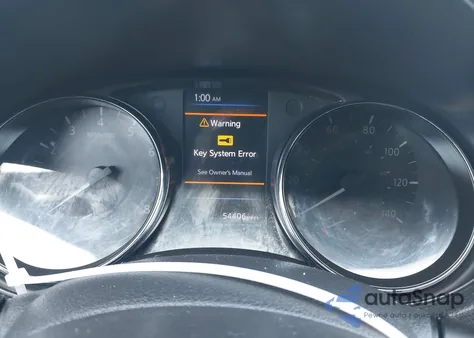 2018 Nissan Rogue Sv z USA, uszkodzony, nr VIN 5N1AT2MT7JC817828